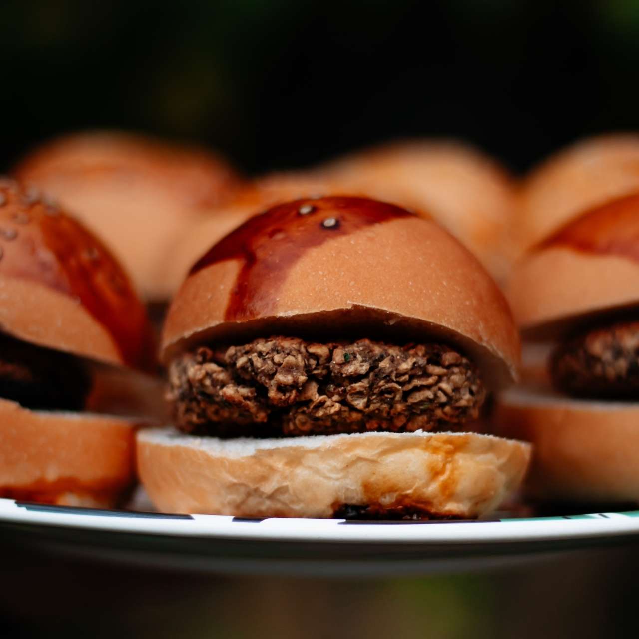 vegan köfte ile yapılmış hamburger