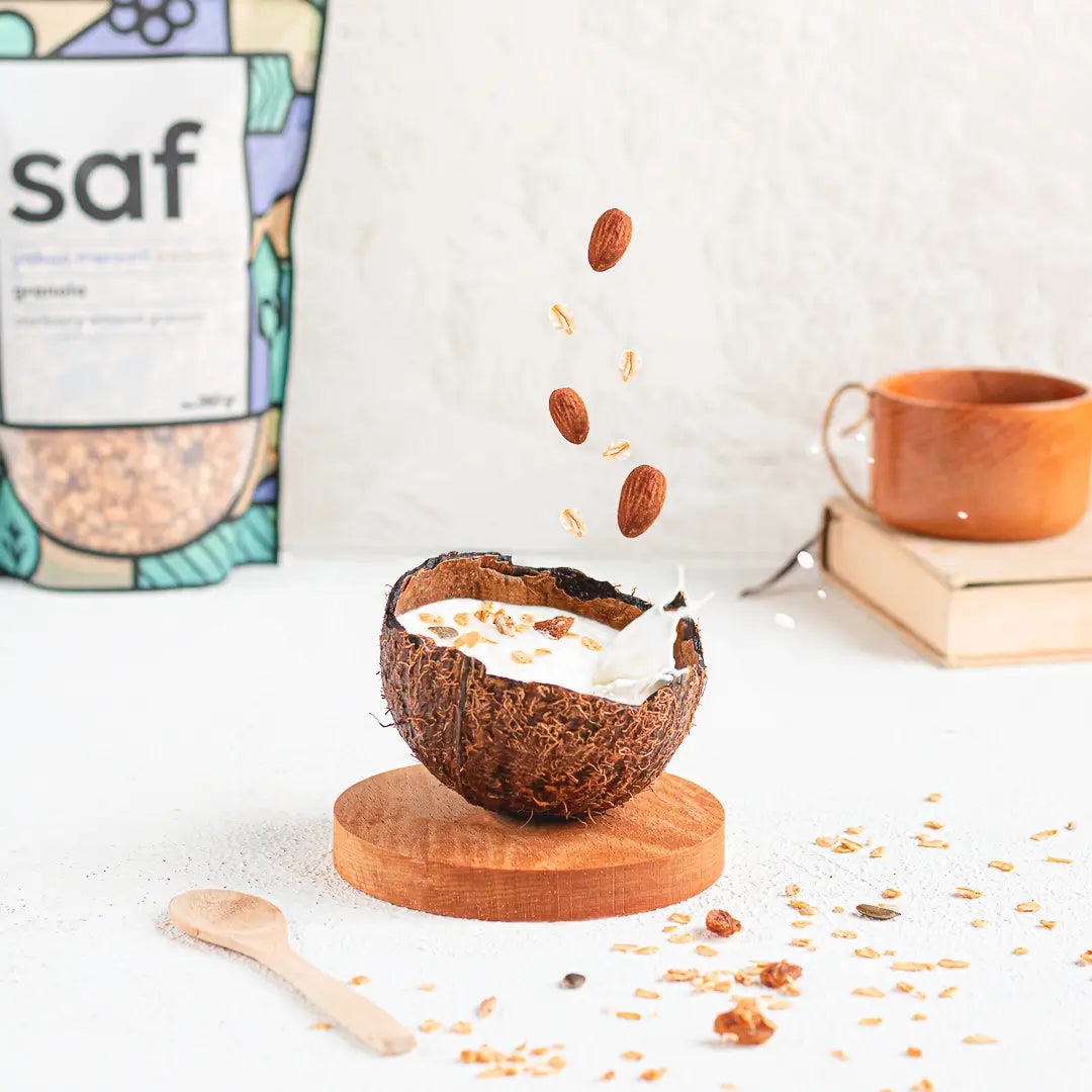 Yaban Mersinli & Bademli Granola 360 g
